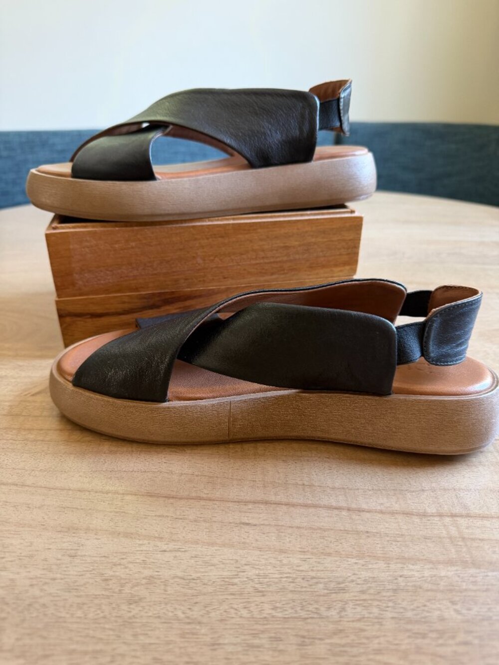Bueno  Jayden Black Leather Sandal Sling Back EU 40 - Picture 3 of 5